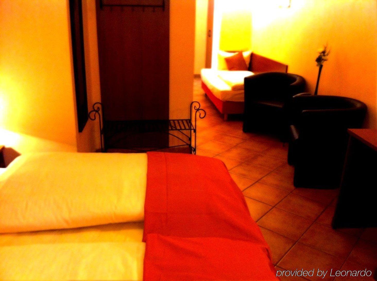 פרנקפורט City Hotel West חדר תמונה