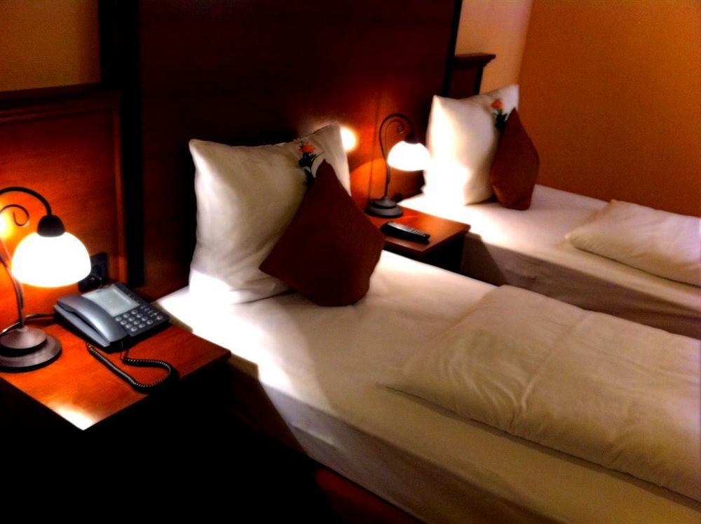 פרנקפורט City Hotel West מראה חיצוני תמונה